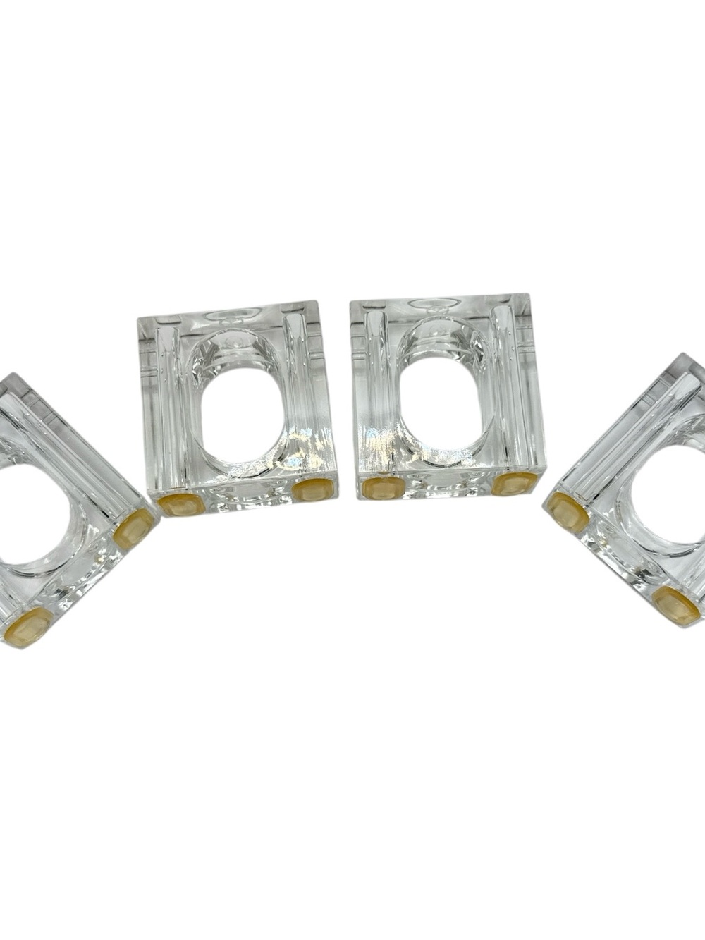 Vintage 1970s Mid Century Modern Lucite Napkin Rings by Lillian Vernon set Four - Picture 5 of 8